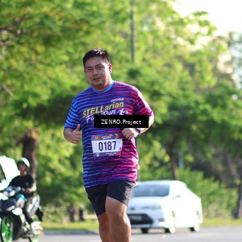 Runner Photo 8018490