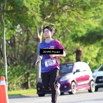 Runner Photo 8018510