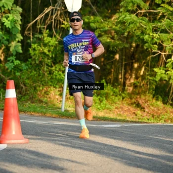 Runner Photo 8018542
