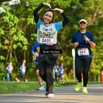 Runner Photo 8018545