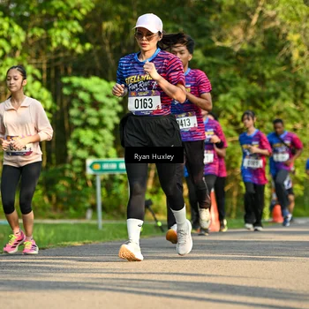 Runner Photo 8018563