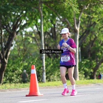 Runner Photo 8018574