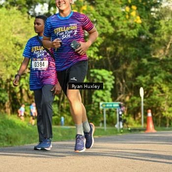 Runner Photo 8018577