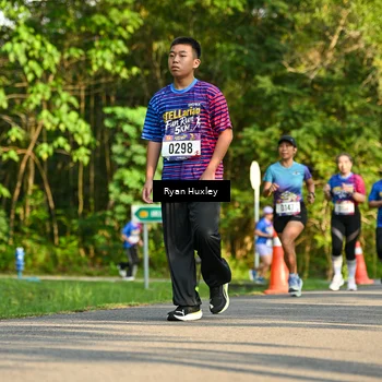 Runner Photo 8018584