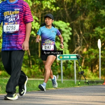 Runner Photo 8018591