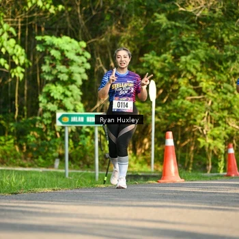 Runner Photo 8018593