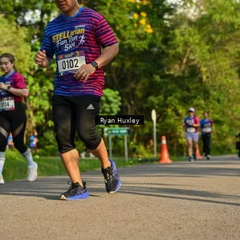 Runner Photo 8018603