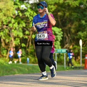 Runner Photo 8018620