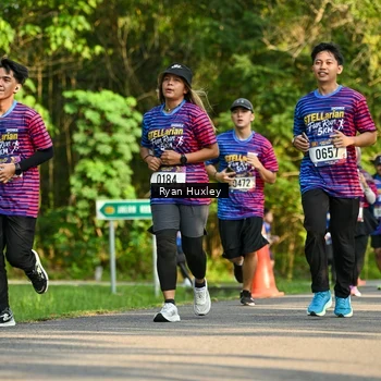 Runner Photo 8018633