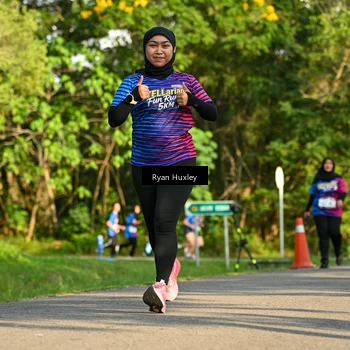 Runner Photo 8018657