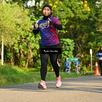 Runner Photo 8018664