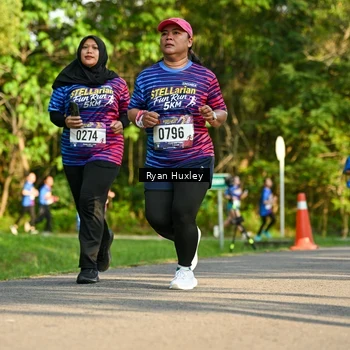 Runner Photo 8018673