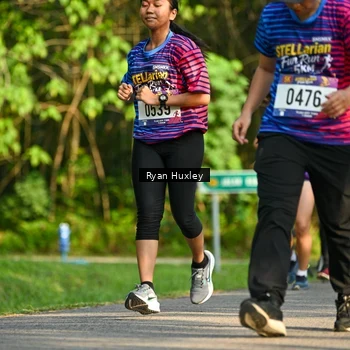 Runner Photo 8018681