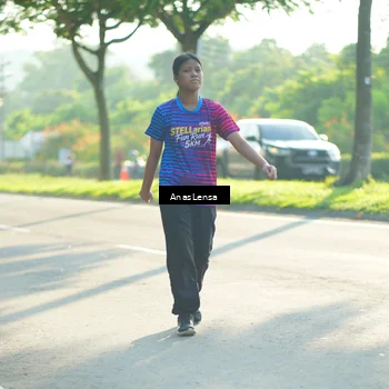 Runner Photo 8018704