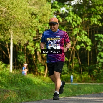 Runner Photo 8018706