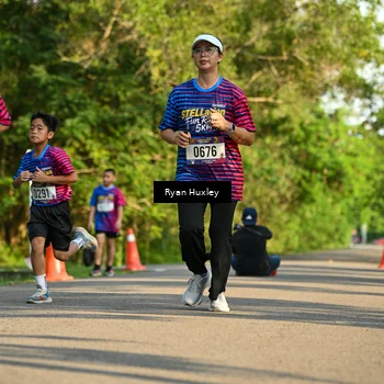Runner Photo 8018725