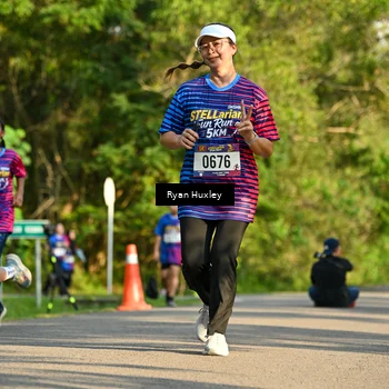 Runner Photo 8018726