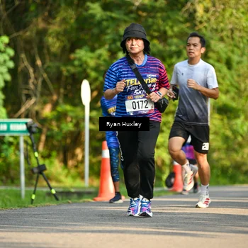 Runner Photo 8018731
