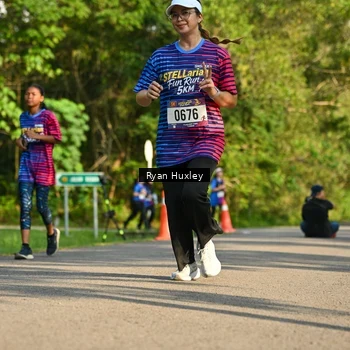 Runner Photo 8018734