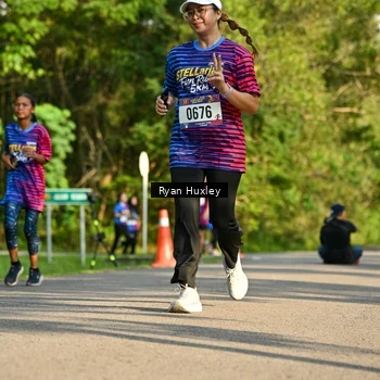 Runner Photo 8018735