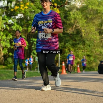 Runner Photo 8018736