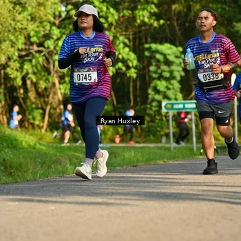 Runner Photo 8018749