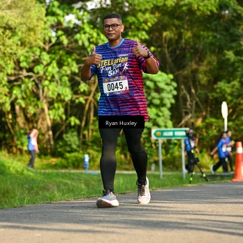 Runner Photo 8018758