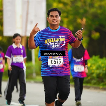Runner Photo 8018759