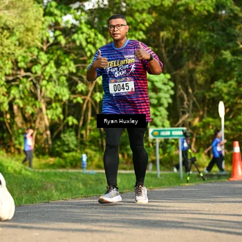 Runner Photo 8018768