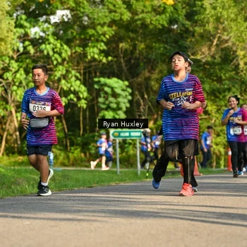 Runner Photo 8018785