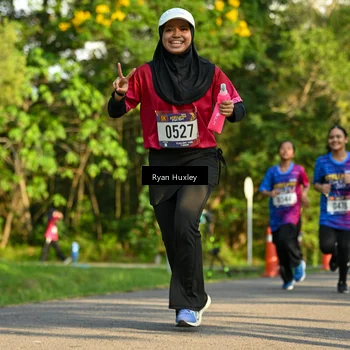 Runner Photo 8018799