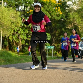 Runner Photo 8018803