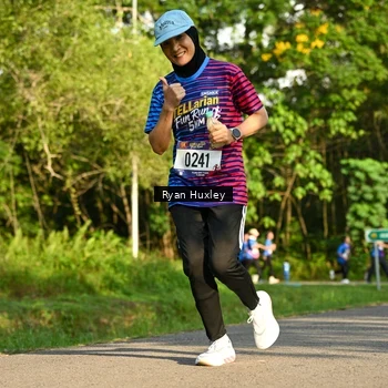 Runner Photo 8018807