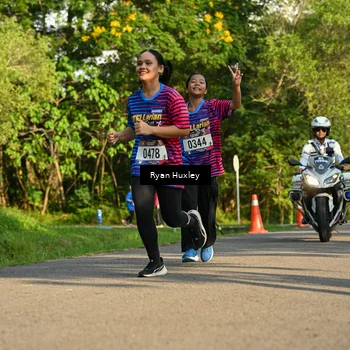 Runner Photo 8018808