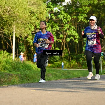 Runner Photo 8018820
