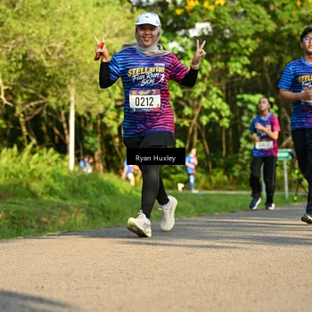 Runner Photo 8018831