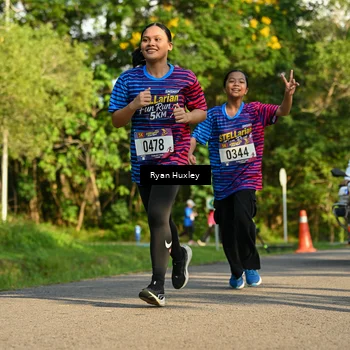 Runner Photo 8018839
