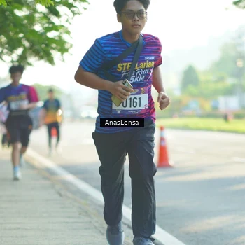 Runner Photo 8018852
