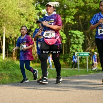 Runner Photo 8018872