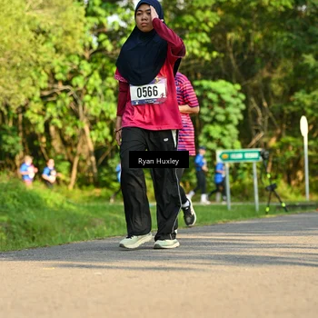 Runner Photo 8018878