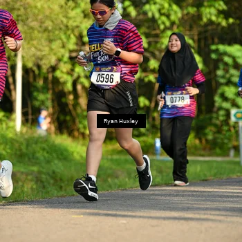 Runner Photo 8018891