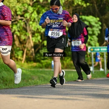 Runner Photo 8018892
