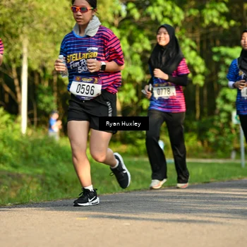 Runner Photo 8018894
