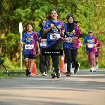 Runner Photo 8018897