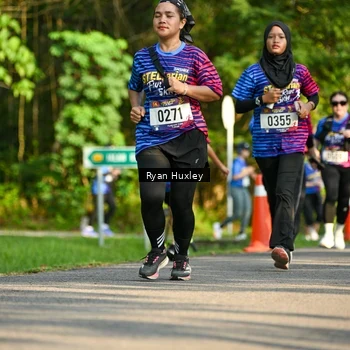 Runner Photo 8018898