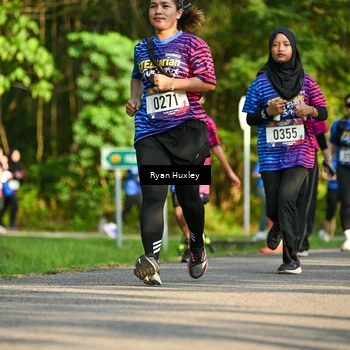 Runner Photo 8018902