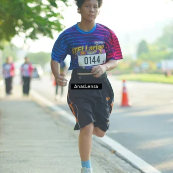 Runner Photo 8018913
