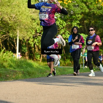 Runner Photo 8018922