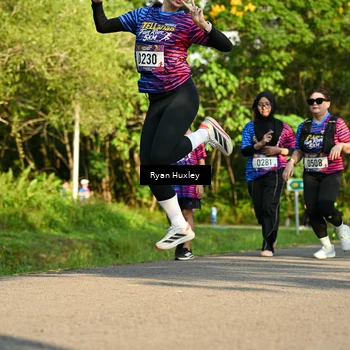 Runner Photo 8018925