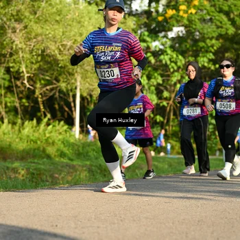 Runner Photo 8018933